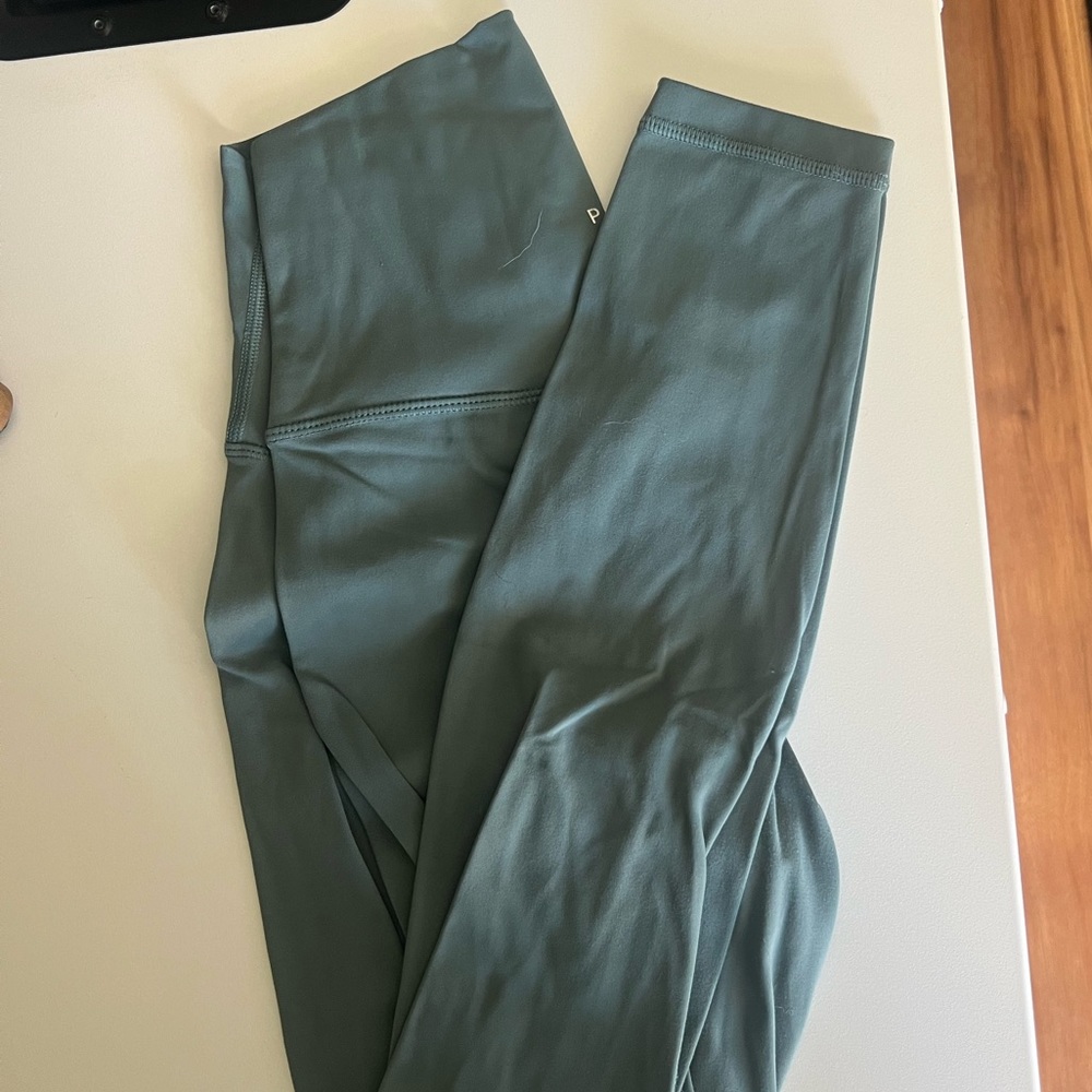 PARAGON Olive Green High-Waist Leggings